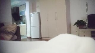 《伟哥足浴会所寻欢》1000元撩了个女技师到住宿地啪啪服务非常不错