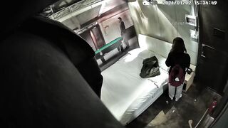 臻品360 酒店工业风主题套房偷拍大学生情侣假期开房激情做爱浏览特别网页