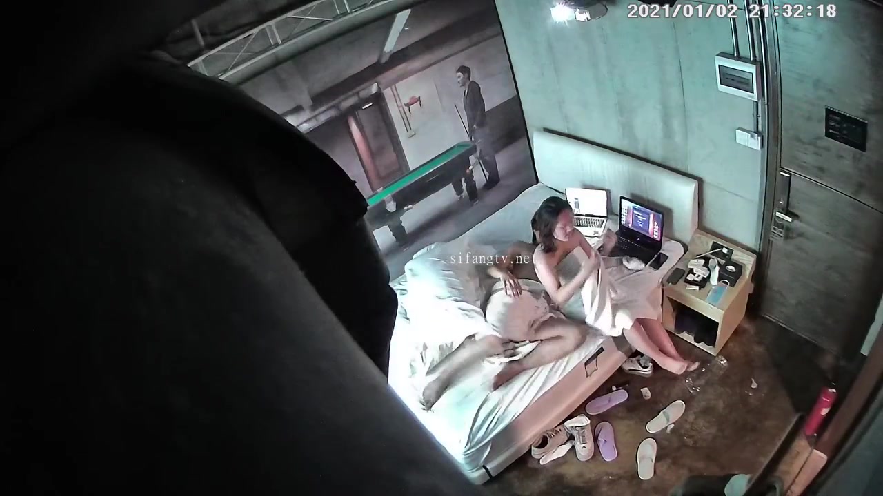 臻品360 酒店工业风主题套房偷拍大学生情侣假期开房激情做爱浏览特别网页
