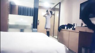 赵总丶寻花长裙黑靴高素质外围妹，坐在身上解开衣服摸屁股，69姿势口交后入骑坐大力猛操
