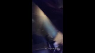 【鸭总探花再现】KTV的淫荡一夜，小姐姐貌美温柔，歌声中口个不停，硬了连搞两次，氛围满分欣赏价值高