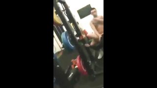 健身找私教的绝对办不了好事