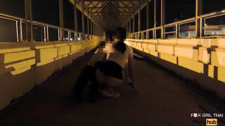 淫妻露出系美女午夜和粉丝户外野战 天桥上偷情打炮 骑乘顶操内射 休息一会翘美臀后入接着开操口爆 超清4K原版无水印