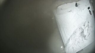 Hotel臻品偷拍来月事的女友贴心的找来闺蜜轮番口活伺候男友 深喉口爆 闺蜜身材不错 好贴心的女友啊 高清720P版