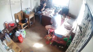 九月最新流出黑客【破解摄像头】偷拍家族工厂办公室内偷情连续做爱三次