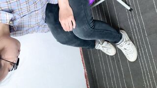 《云盘泄密》某师范大学眼镜学姐派妹子与渣男同居日常不雅自拍视图遭曝光阴毛好重还玩足交特别听话