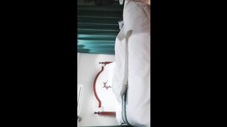 【西门探花】1000约上门兼职少妇，口活技术一流，风骚淫荡配合默契相当温柔，激情啪啪浪叫不断好刺激